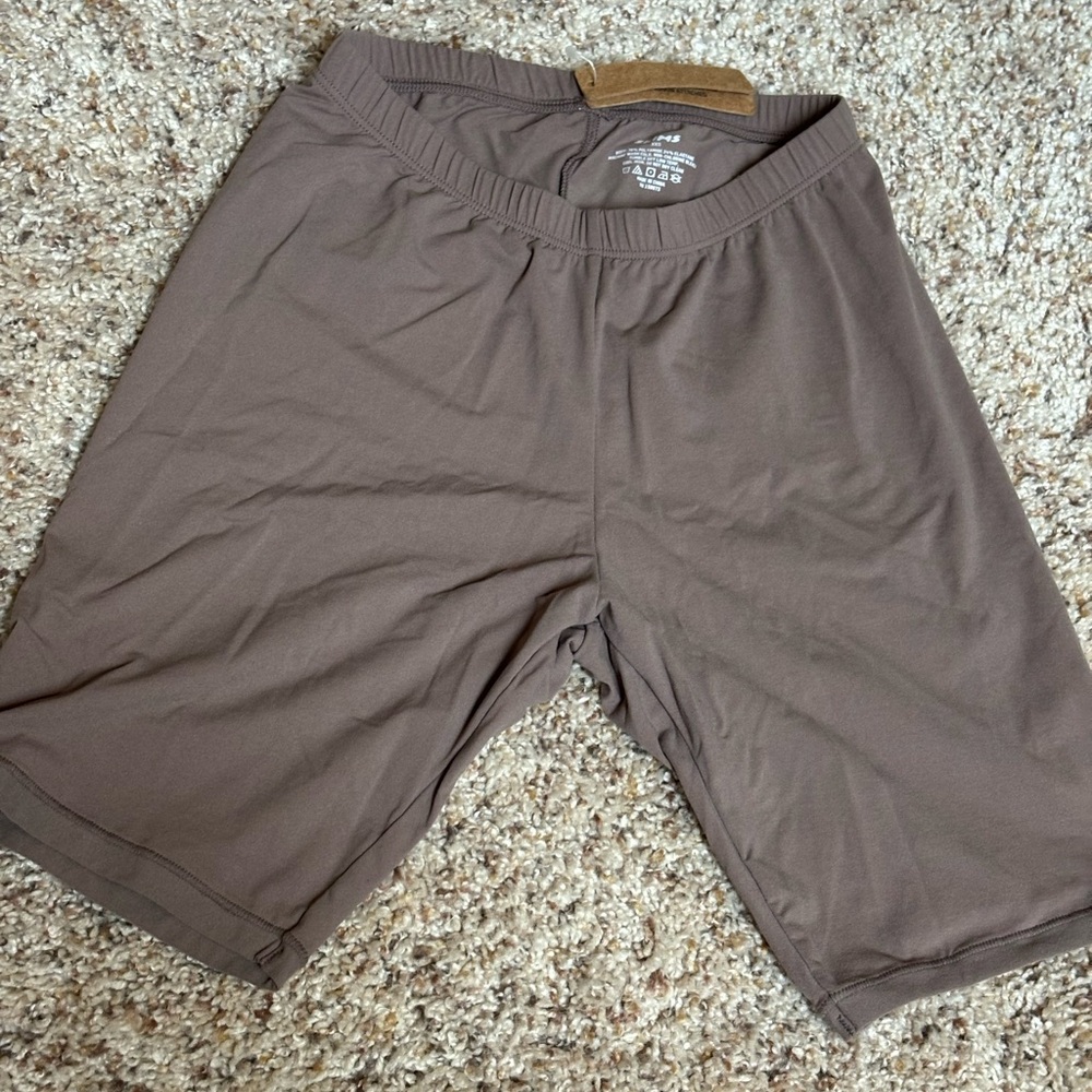 SKIMS bike shorts